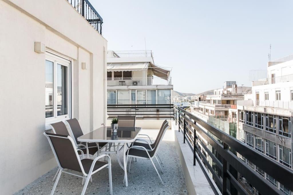 Piraeus Deluxe 2Bdr Apt - Near Metro And Port المظهر الخارجي الصورة