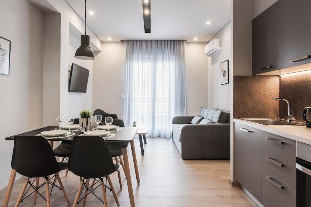 Piraeus Deluxe 2Bdr Apt - Near Metro And Port المظهر الخارجي الصورة