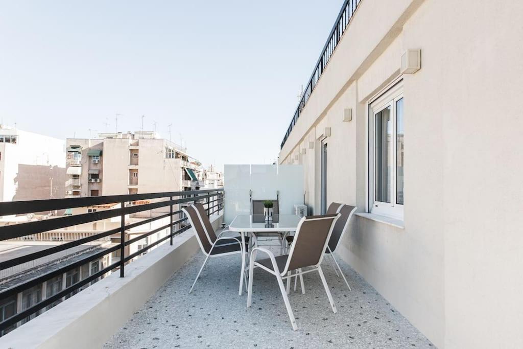 Piraeus Deluxe 2Bdr Apt - Near Metro And Port المظهر الخارجي الصورة